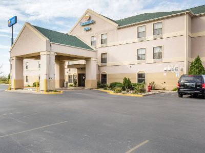 Comfort Near Davenport Walcott